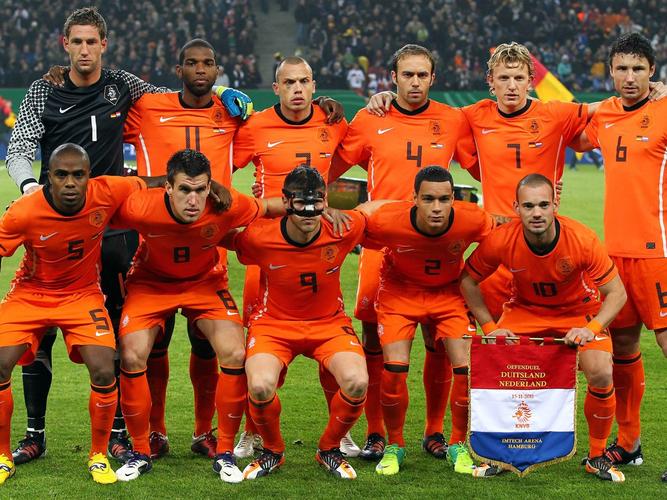 2012欧洲杯首场（2012年欧洲杯名次）